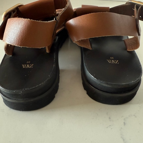 Zara honey brown leather fisherman sandals size:39 - Picture 3 of 4
